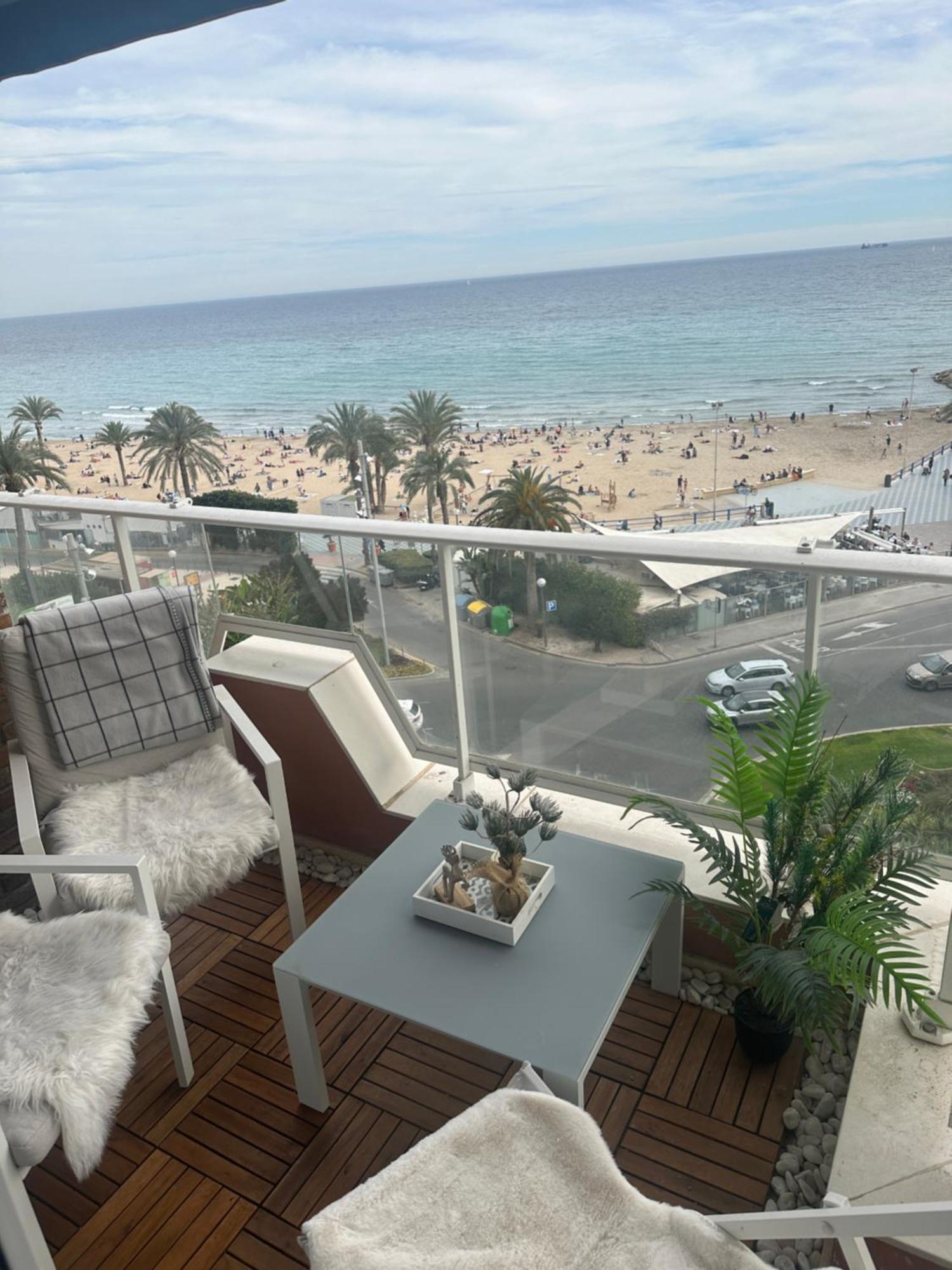 Postiguet Beach Flat Alicante Eksteriør billede